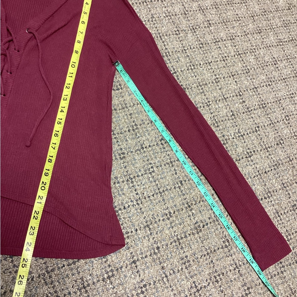 Aeropostale Burgundy Mauve Ribbed Lace-Up V-Neck Long Sleeve Top * Size XS - Picture 4 of 8